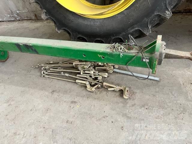 BKT 520/85R46 Gumiabroncsok, kerekek és felnik