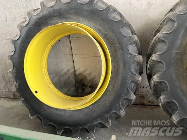 BKT 520/85R46 Gumiabroncsok, kerekek és felnik