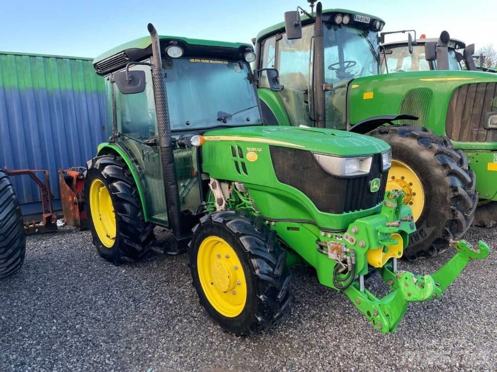 John Deere 5085 GF Traktorok