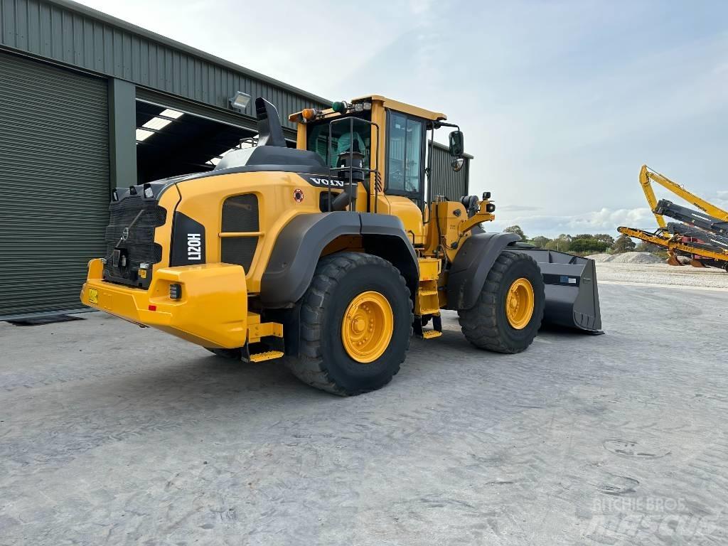 Volvo L 120 H Gumikerekes homlokrakodók