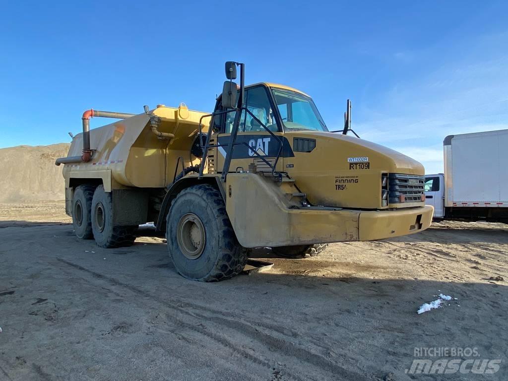 CAT 740 B Csuklósdömperek