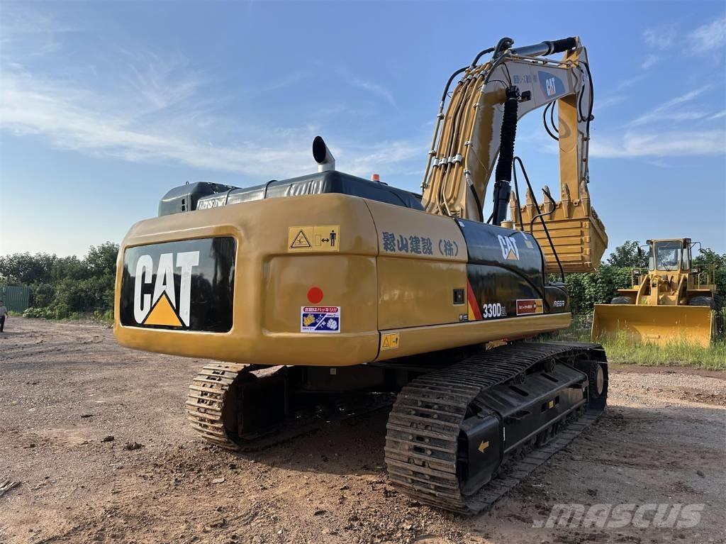 CAT 330 D L Lánctalpas kotrók