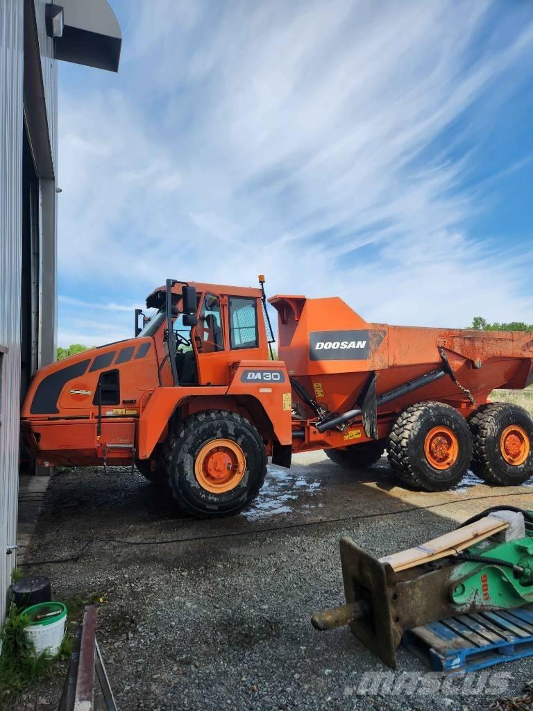 Doosan DA 30 Csuklósdömperek