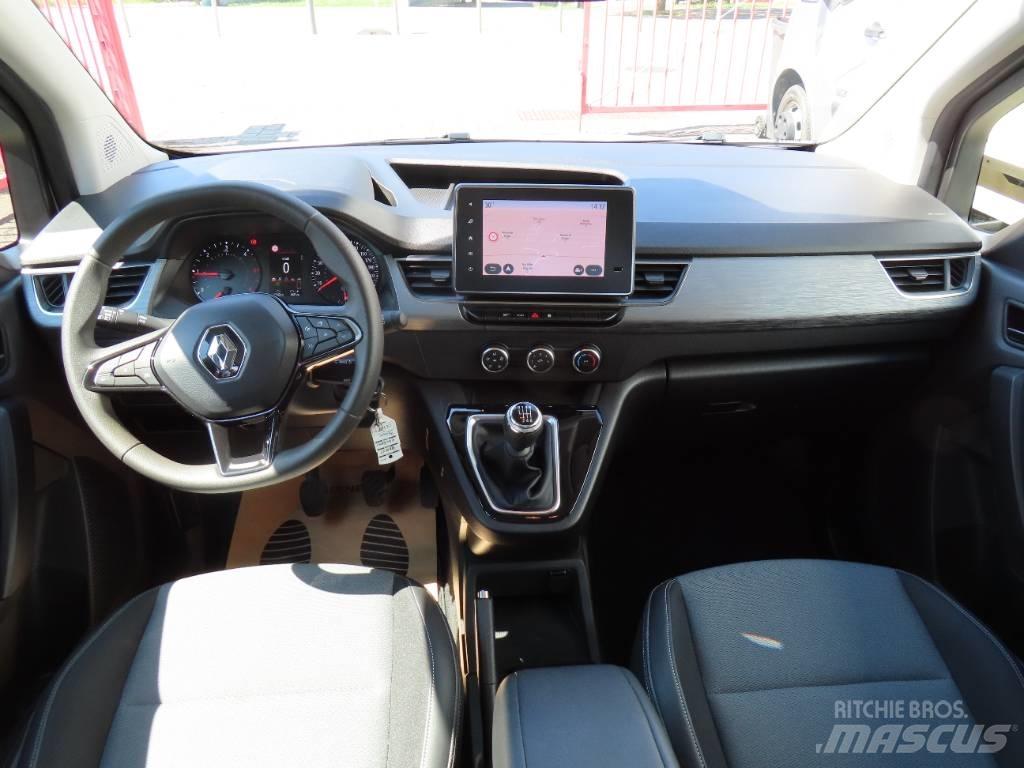 Renault Kangoo Mini buszok