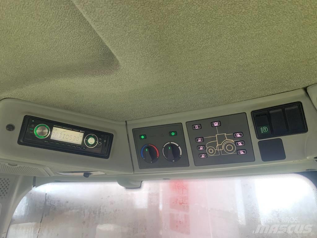 CLAAS Axion 810 CIS+ Traktorok