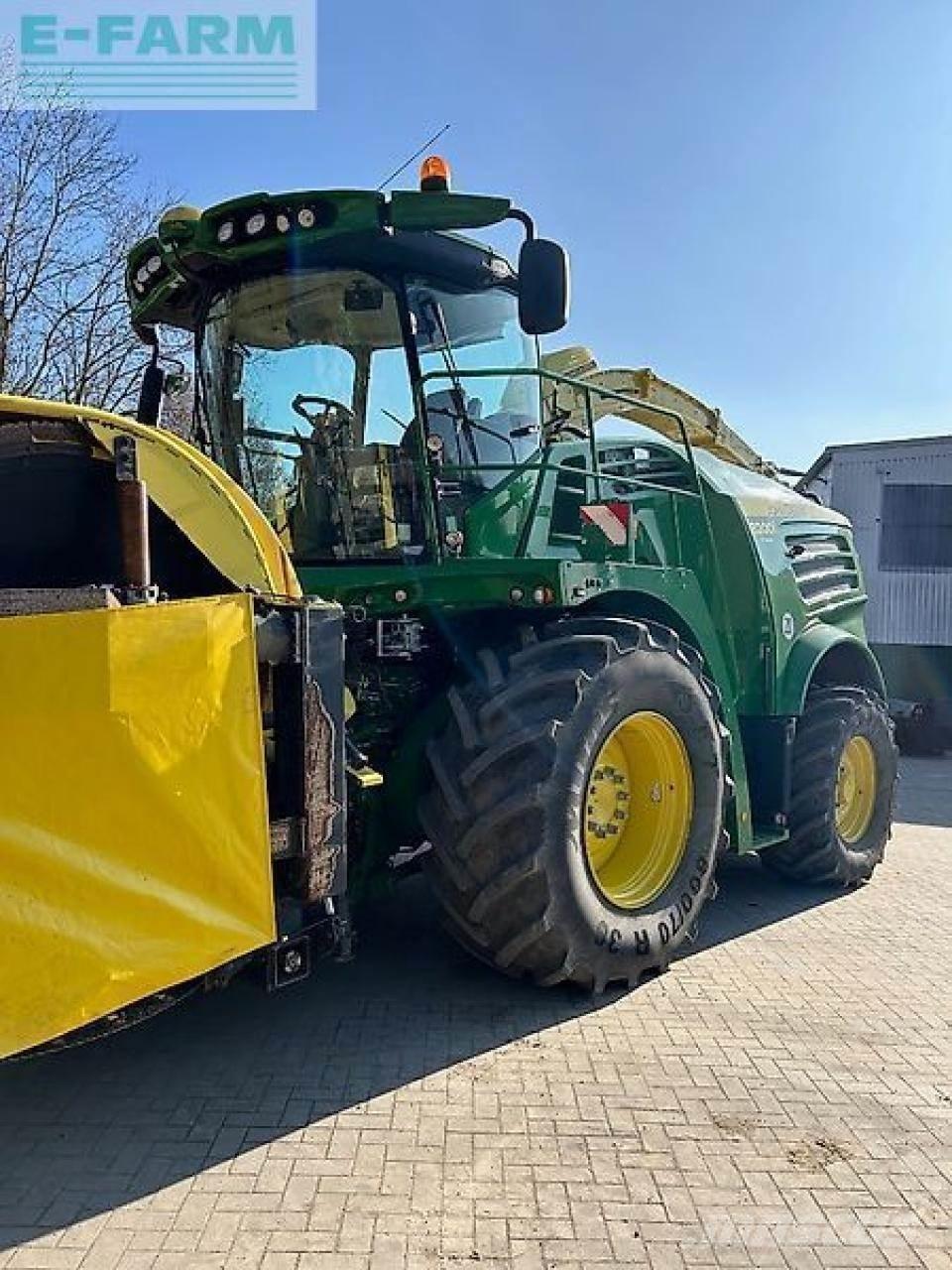 John Deere 8200i Önjáró szecskázók
