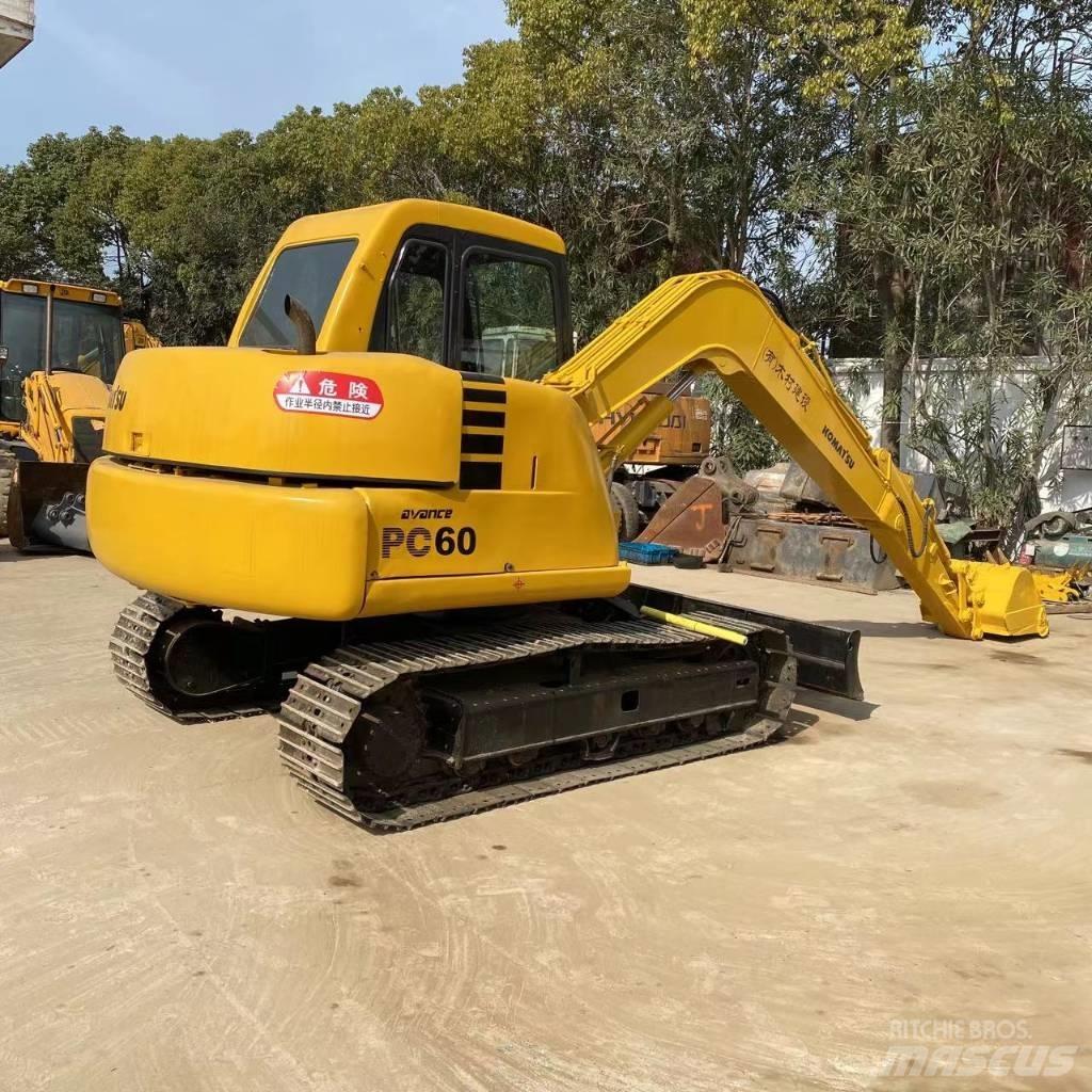Komatsu PC 60 Lánctalpas kotrók