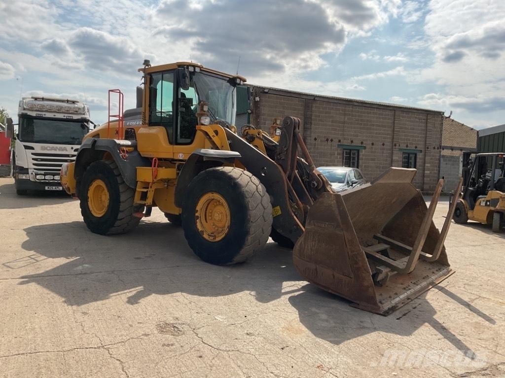Volvo L110H Gumikerekes homlokrakodók