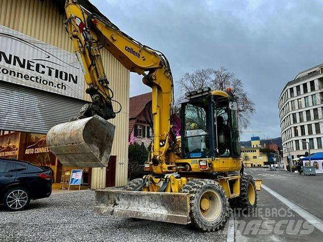 Komatsu PW 98 MR Gumikerekes kotrók
