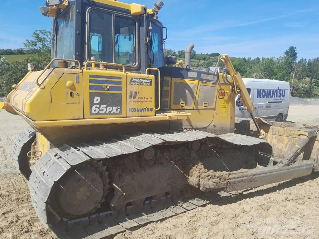 Komatsu D65PX-18 lánctalpas dózerek