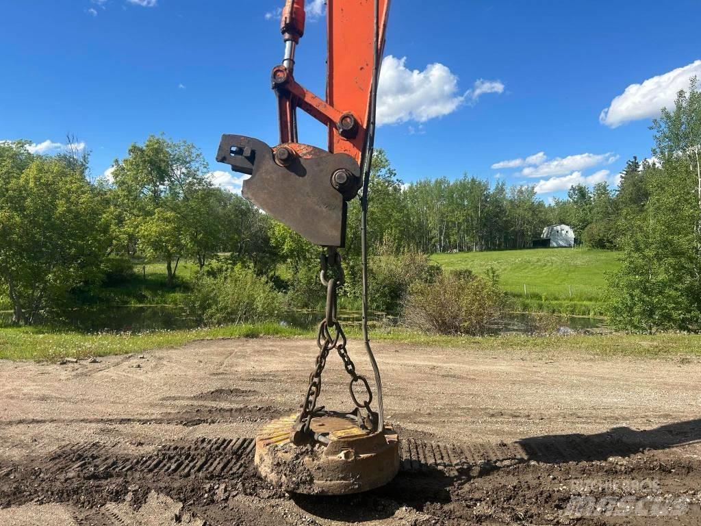 Hitachi ZX 160 LC Bontásra használt kotrók
