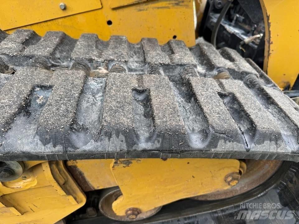 CAT 299 Kompaktrakodók