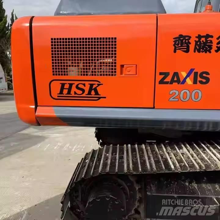 Hitachi ZX200 Lánctalpas kotrók