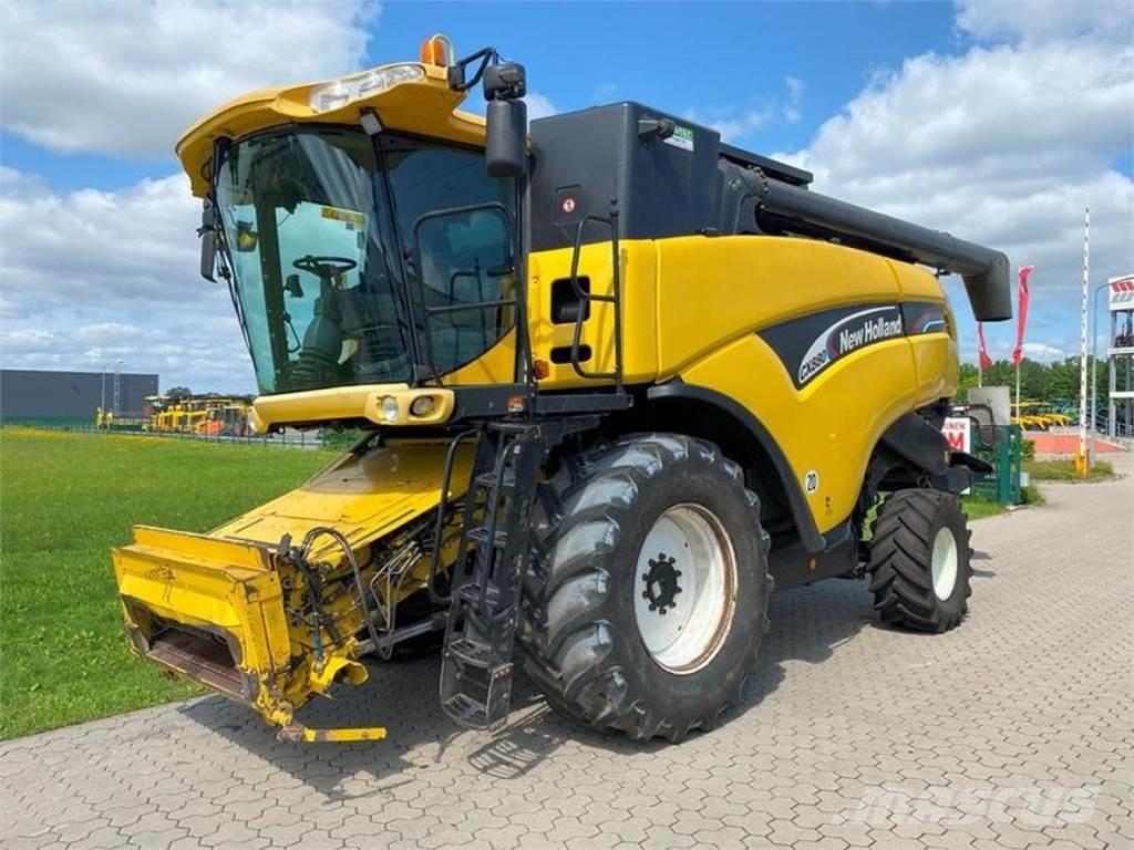 New Holland CX 880 Kombájnok