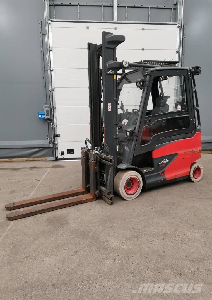 Linde E30HL-01 Elektromos targoncák