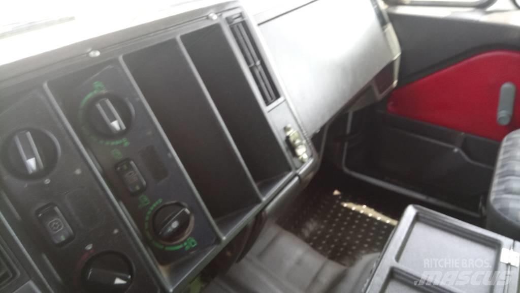 Mercedes-Benz 3535 Billenő teherautók