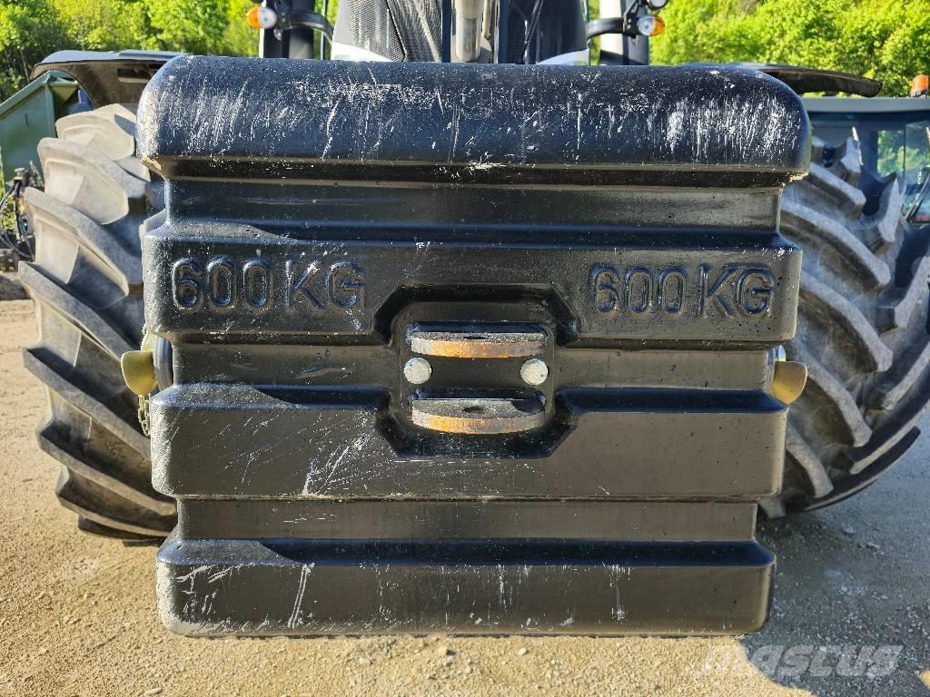 Valtra T 235 Traktorok