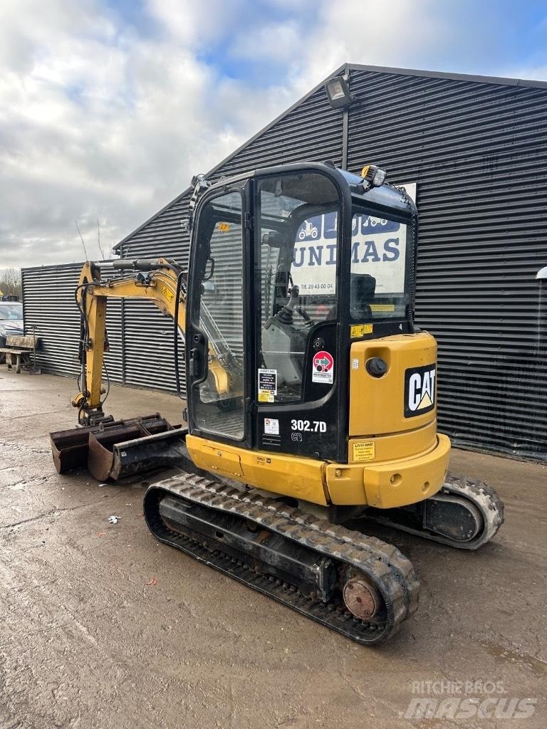 CAT 302.7DCR Mini kotrók < 7t
