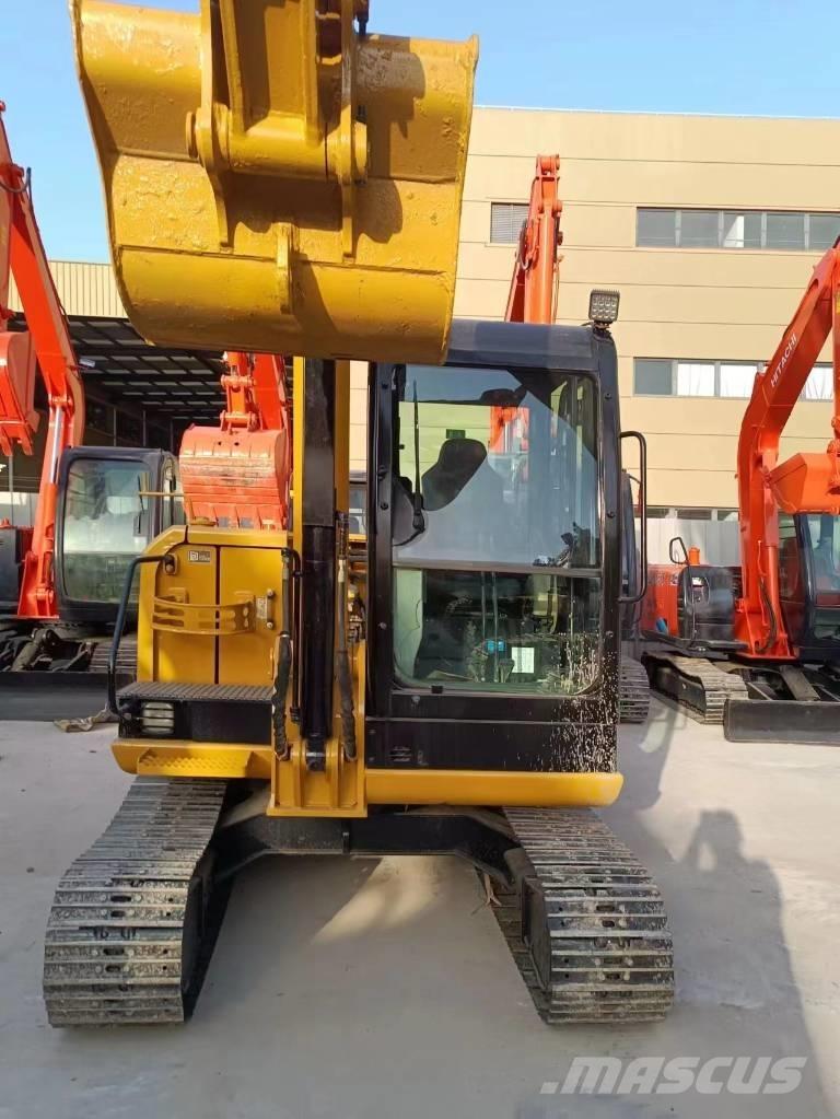 CAT 305.5E2 Mini kotrók < 7t