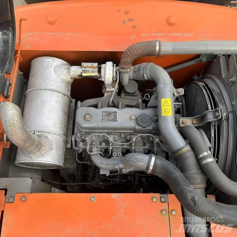 Hitachi ZX 160 Lánctalpas kotrók