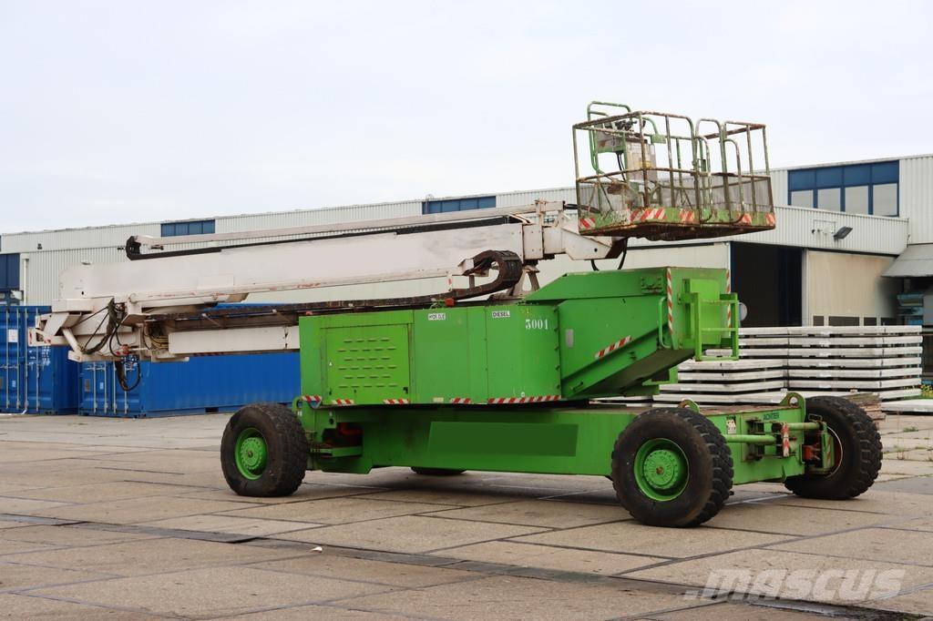 JLG 150 HAX Karos emelők