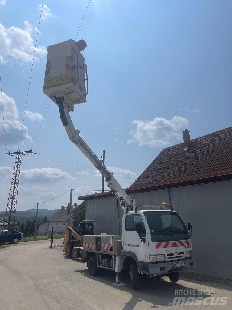 Nissan Cabstar Teherautóra szerelt emelők és állványok