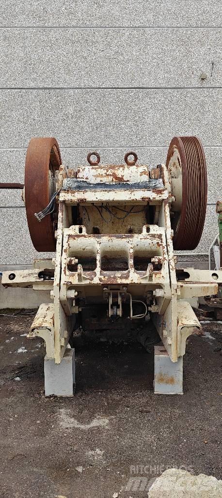 Metso C 100 Törőgépek