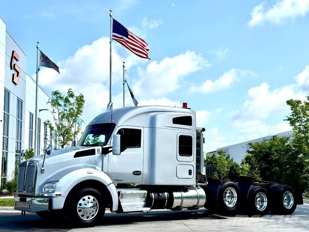 Kenworth T 880 Nyergesvontatók