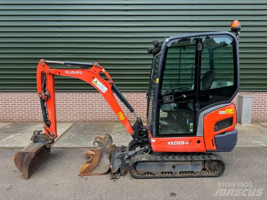 Kubota KX 019-4 Mini kotrók < 7t