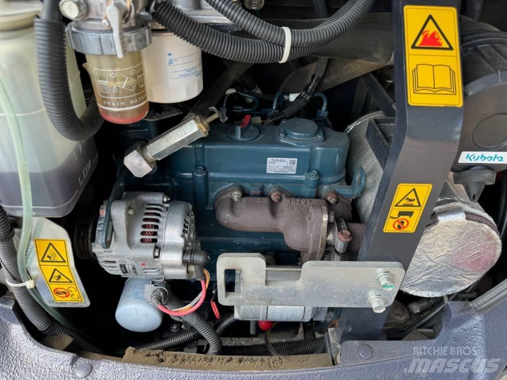 Kubota KX 019-4 Mini kotrók < 7t