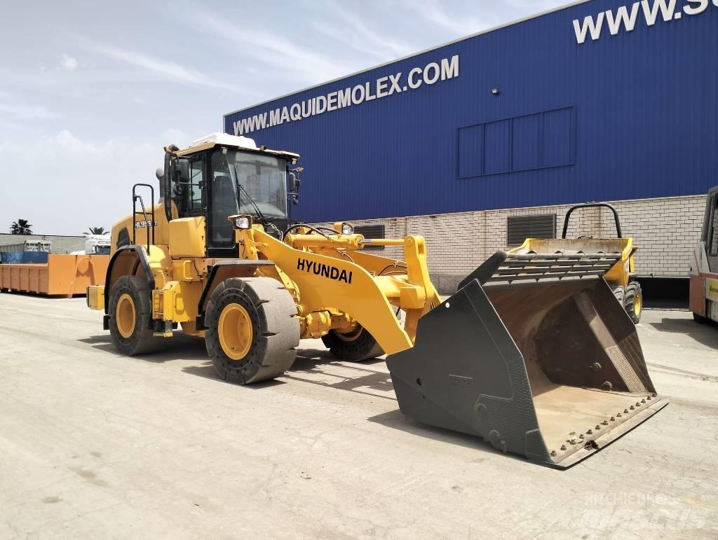Hyundai HL955XT Gumikerekes homlokrakodók