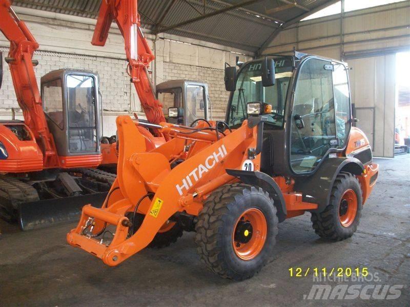 Hitachi ZW 75 Gumikerekes homlokrakodók