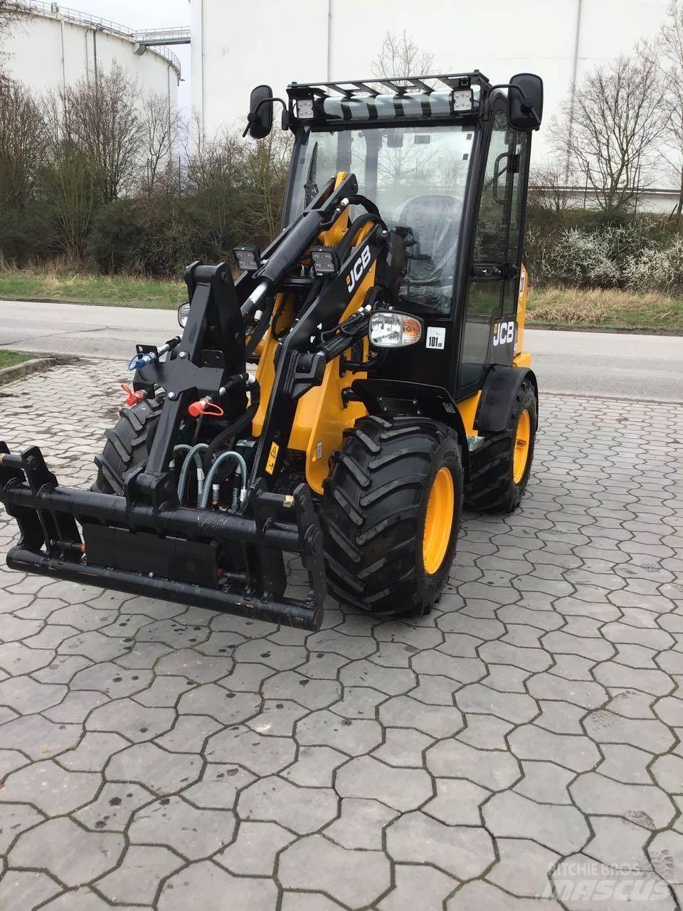 JCB 403 Agri Plus Mini homlokrakodók