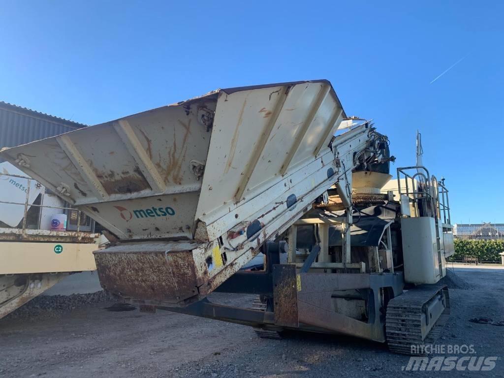 Metso LT 200 HP Mobil törőgépek