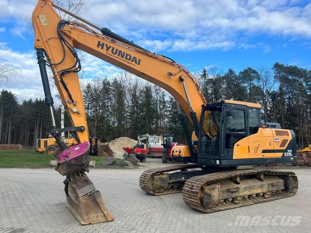 Hyundai HX 220 L Lánctalpas kotrók