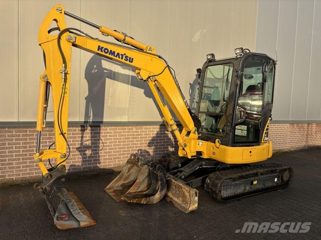 Komatsu PC35 Mini kotrók < 7t