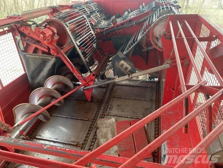 Holmer Terra Dos T4 Répabetakarítók