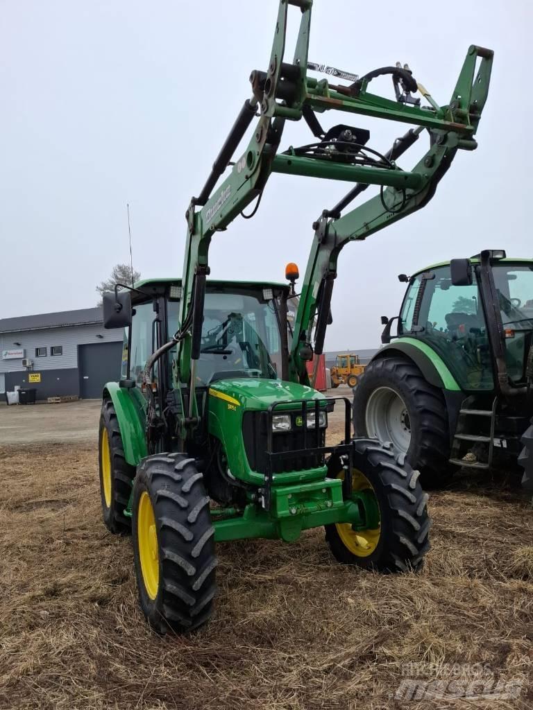 John Deere 5075 E Traktorok