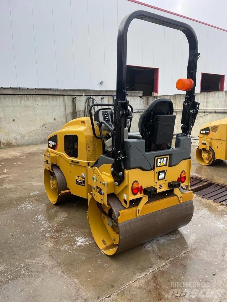 CAT CB 2.7 Ikerdobos hengerek