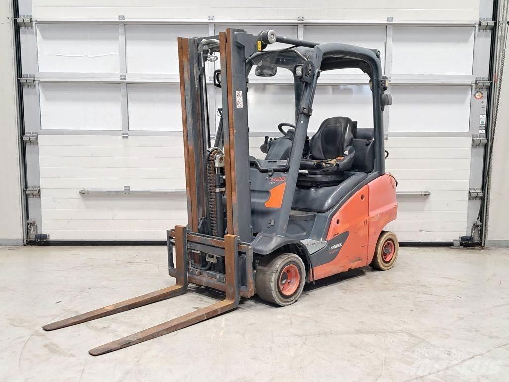 Linde H20T-01 Gázüzemű targoncák