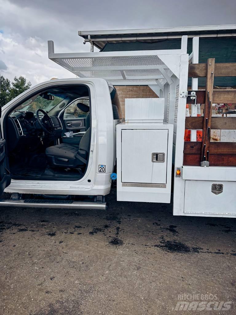 Dodge Ram 5500 Közúti karbantartó haszongépek