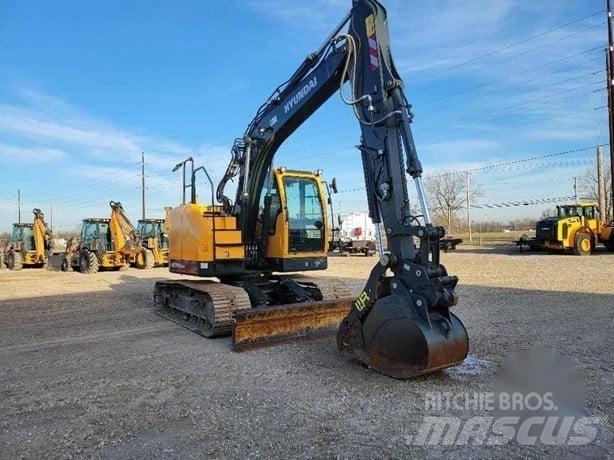 Hyundai HX130 Lánctalpas kotrók