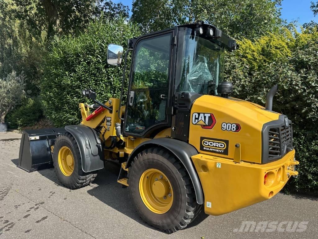 CAT 908 Gumikerekes homlokrakodók