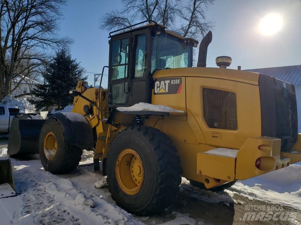 CAT 938 K Gumikerekes homlokrakodók