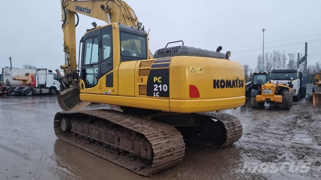Komatsu PC 210-8 Lánctalpas kotrók
