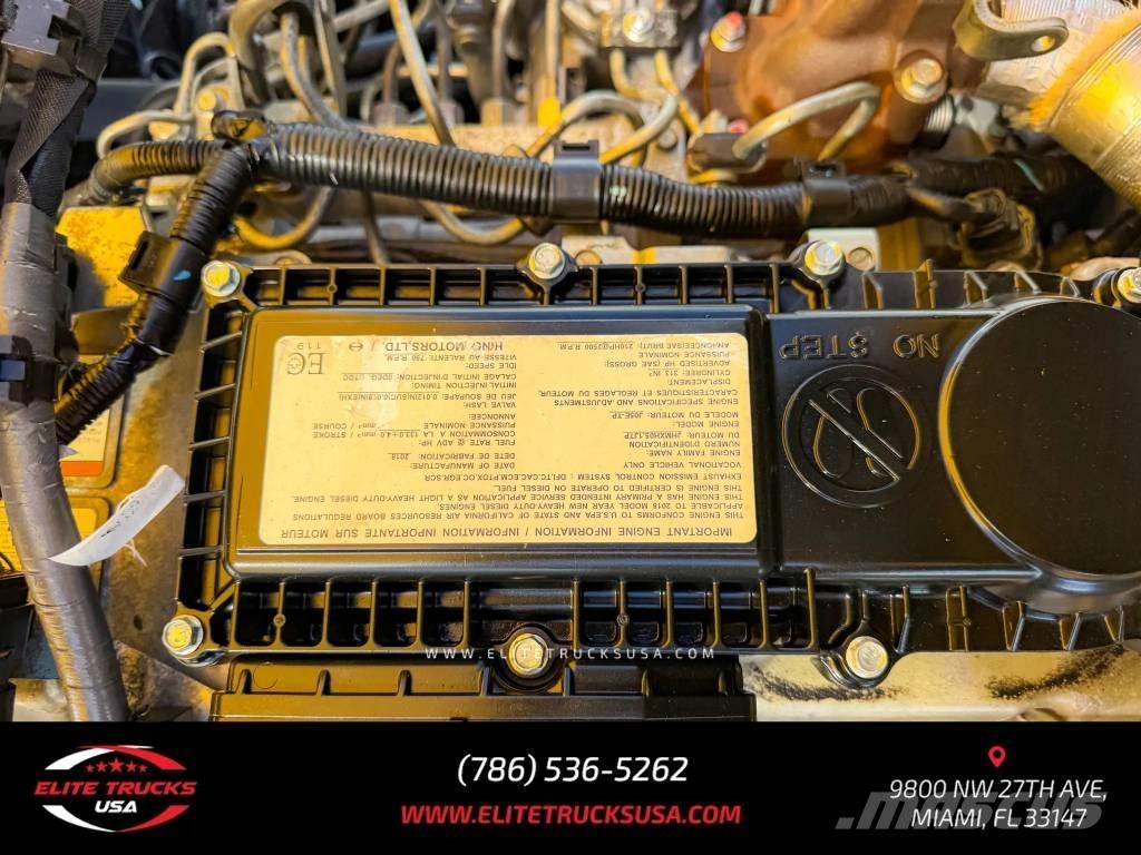 Hino 155 Dobozos teherautók