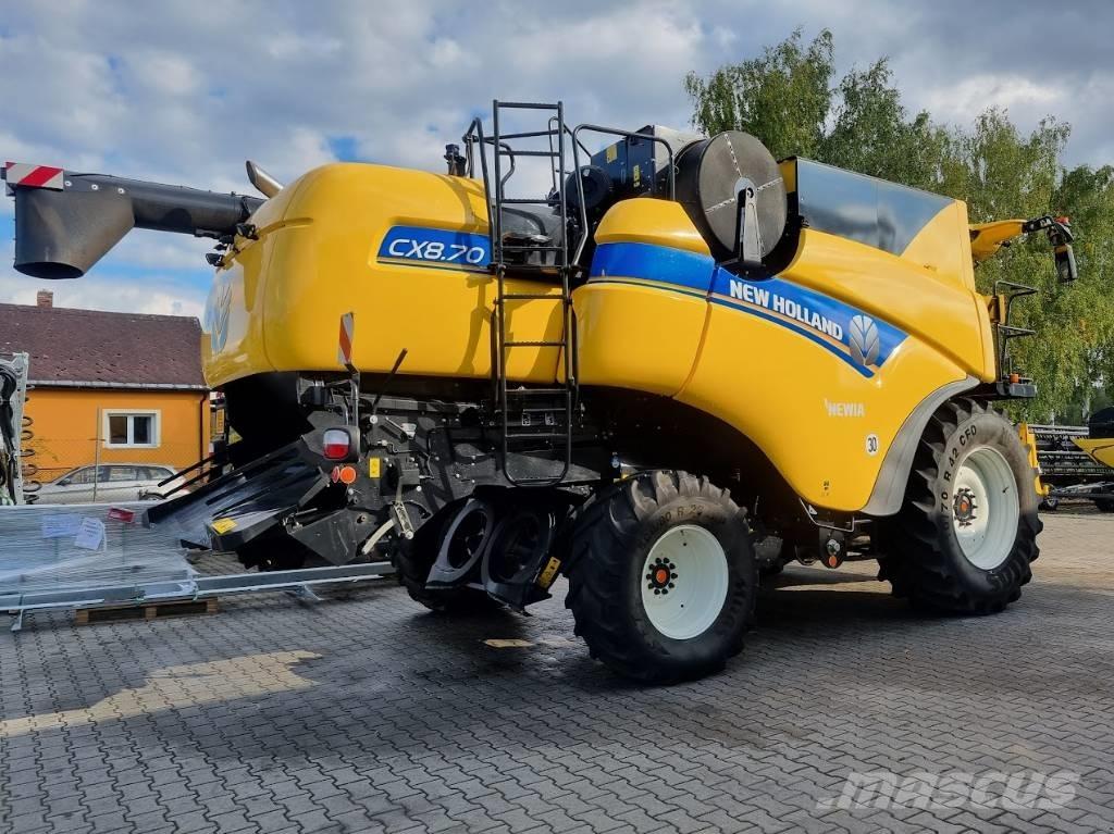 New Holland CX 8.70 Kombájnok