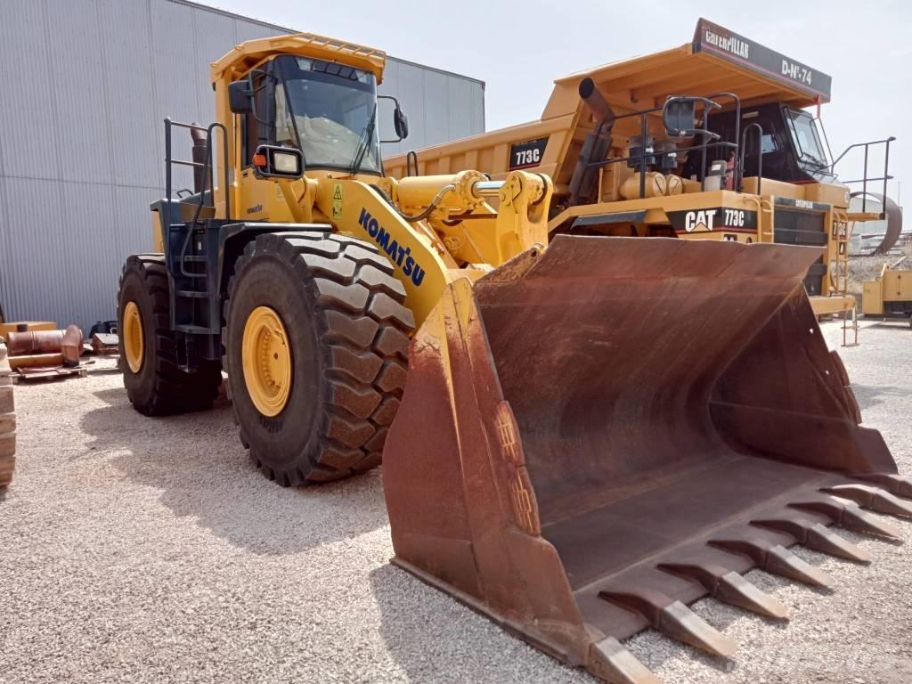 Komatsu WA500-3 Gumikerekes homlokrakodók