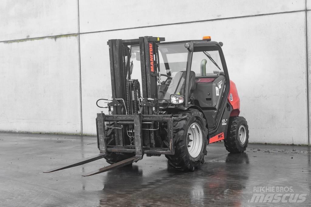 Manitou MC 30-4 D Dízel targoncák