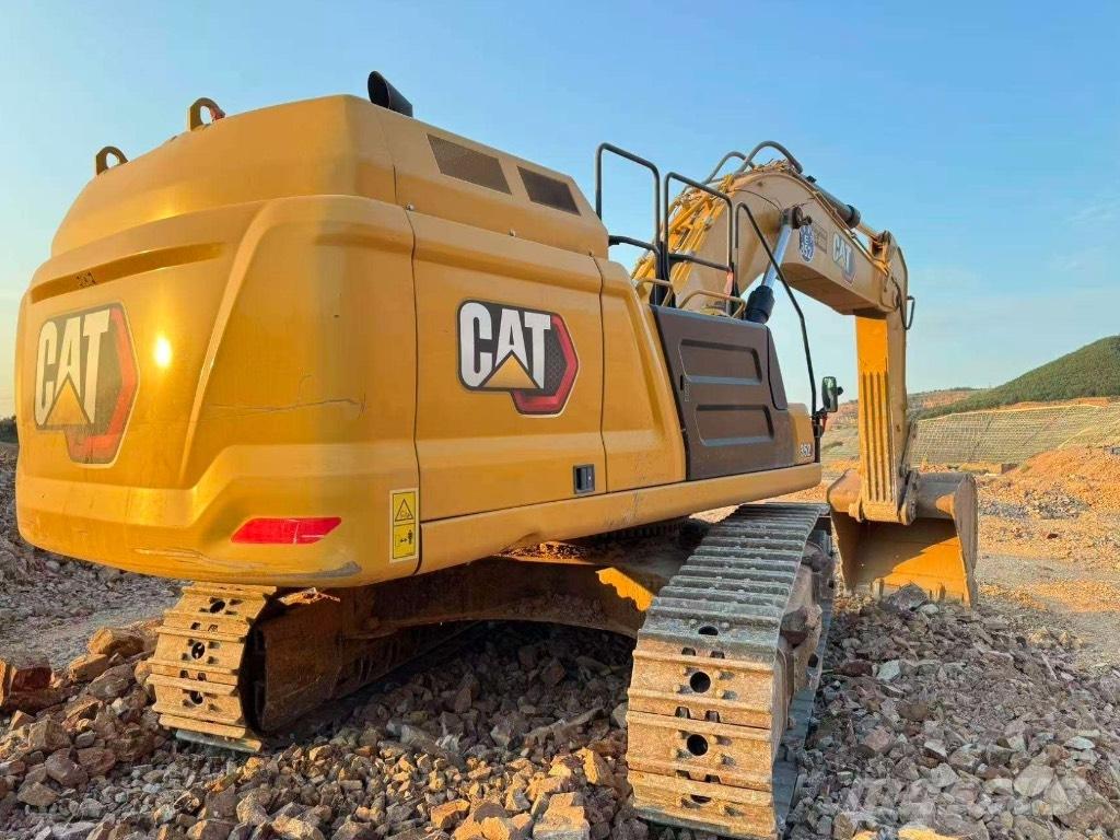 CAT 352 Lánctalpas kotrók